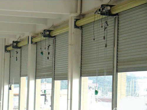 惠州東莞電動卷閘門的優勢？